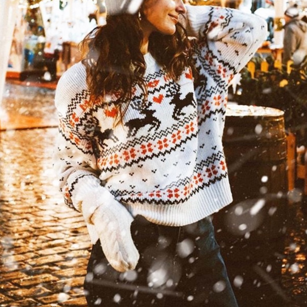 Christmas Sweater Nordic Print White - Picture 3 of 17